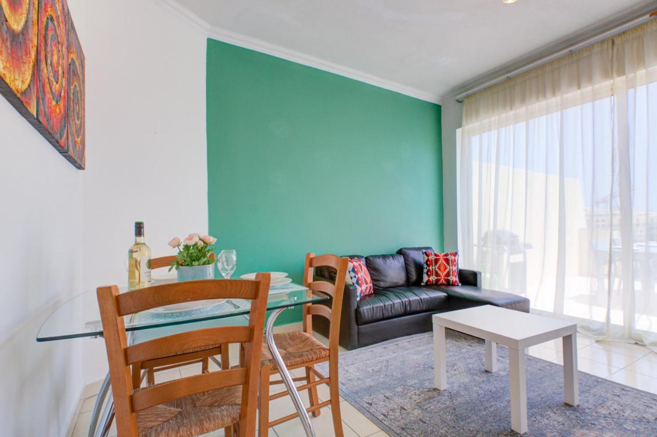 Morina Court - Seaview Apartments And Penthouse In St Julians By Shortletsmalta San Ġiljan Buitenkant foto