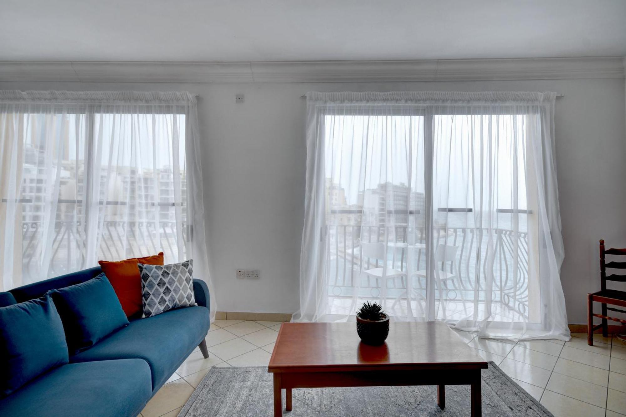 Morina Court - Seaview Apartments And Penthouse In St Julians By Shortletsmalta San Ġiljan Buitenkant foto