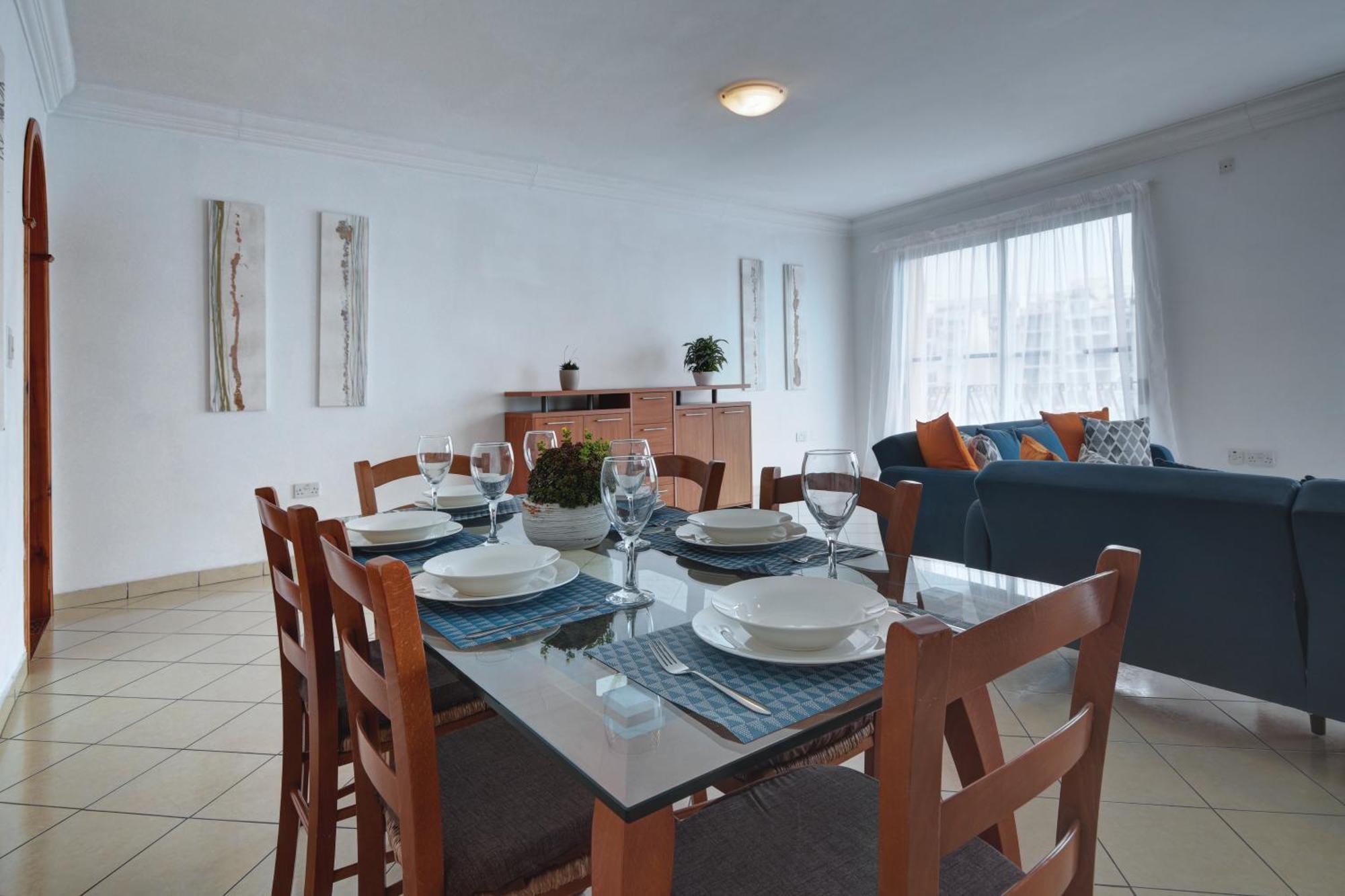 Morina Court - Seaview Apartments And Penthouse In St Julians By Shortletsmalta San Ġiljan Buitenkant foto