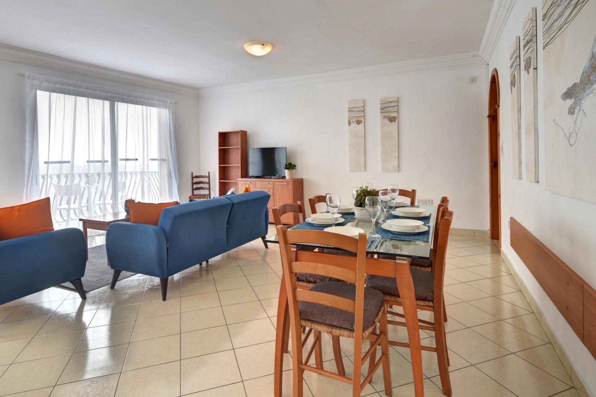 Morina Court - Seaview Apartments And Penthouse In St Julians By Shortletsmalta San Ġiljan Buitenkant foto
