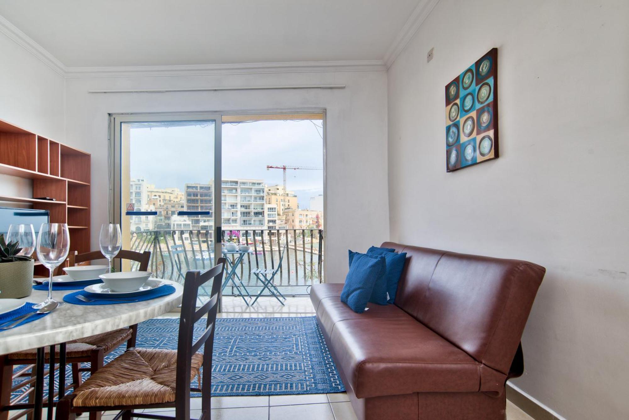 Morina Court - Seaview Apartments And Penthouse In St Julians By Shortletsmalta San Ġiljan Buitenkant foto